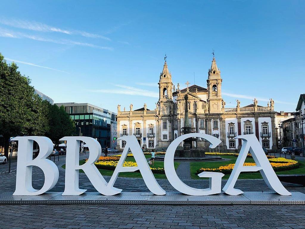 Quarto Familiar Com Cama De Casal Apenas Para Casais E Raparigas Nenhum Homem Individual Braga Exteriér fotografie